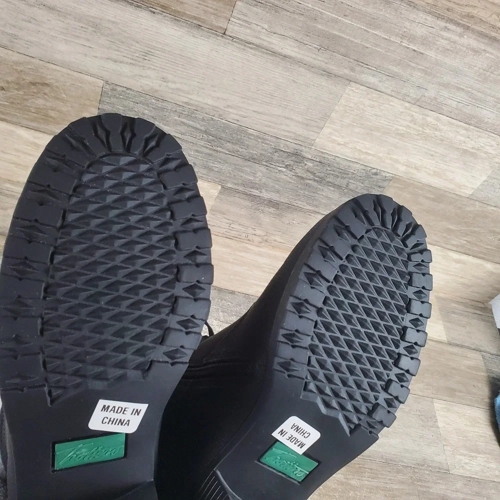 Trotters new without
